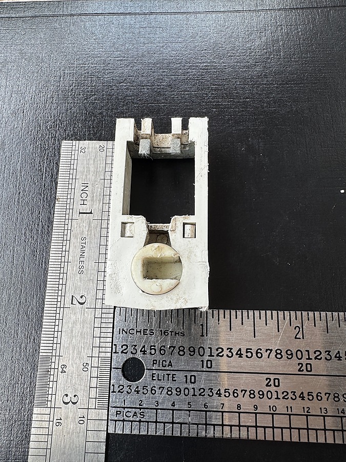 pivot shoe